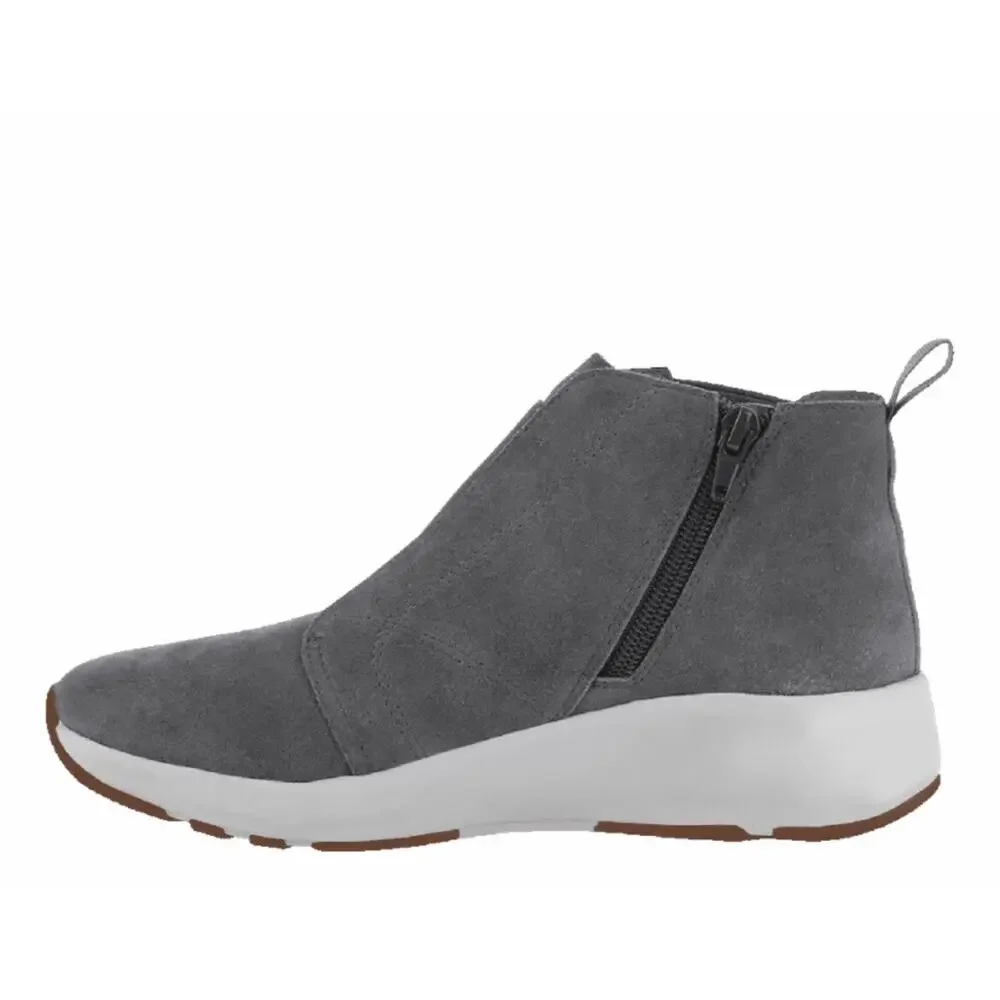 OTBT Bethel Sneaker Bootie Size 8 8.5 9 Grey Suede Leather Ankle Comfort Shoes